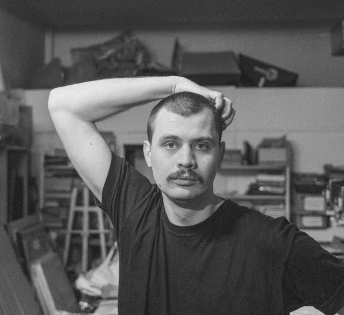 Daniil Melikhov, graphic designer and photographer based in Buenos Aires